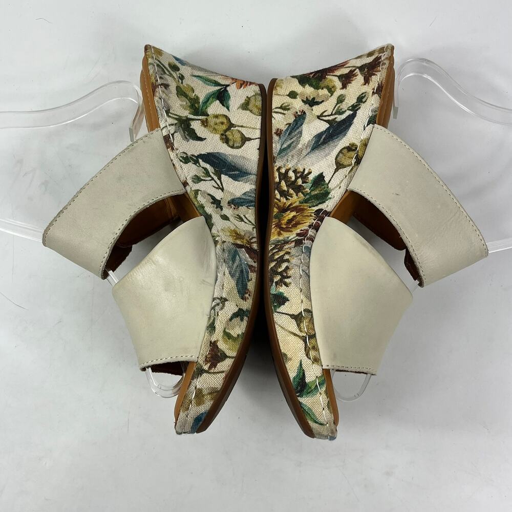 Born Womens 9M Floral Print Spring Canvas Wedge Sandals Leather 3.5″ Buckle - Picture 4 of 16